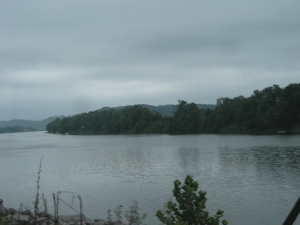 Ohio-River-in-early-morning